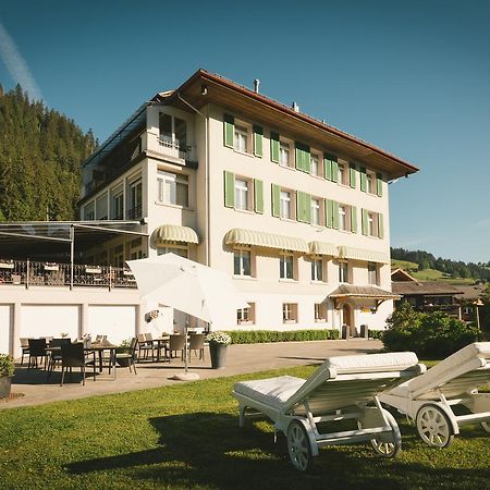 Sonnegg Hotel ツヴァイジンメン エクステリア 写真